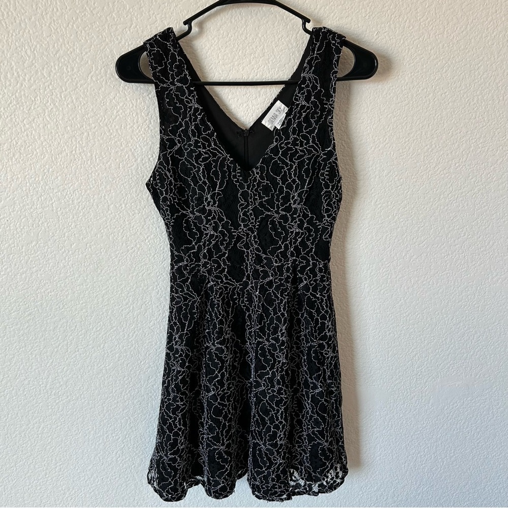Sienna Sky LBD Cocktail and Flare Mini Black Lace Sleeveless V-Neck Dress